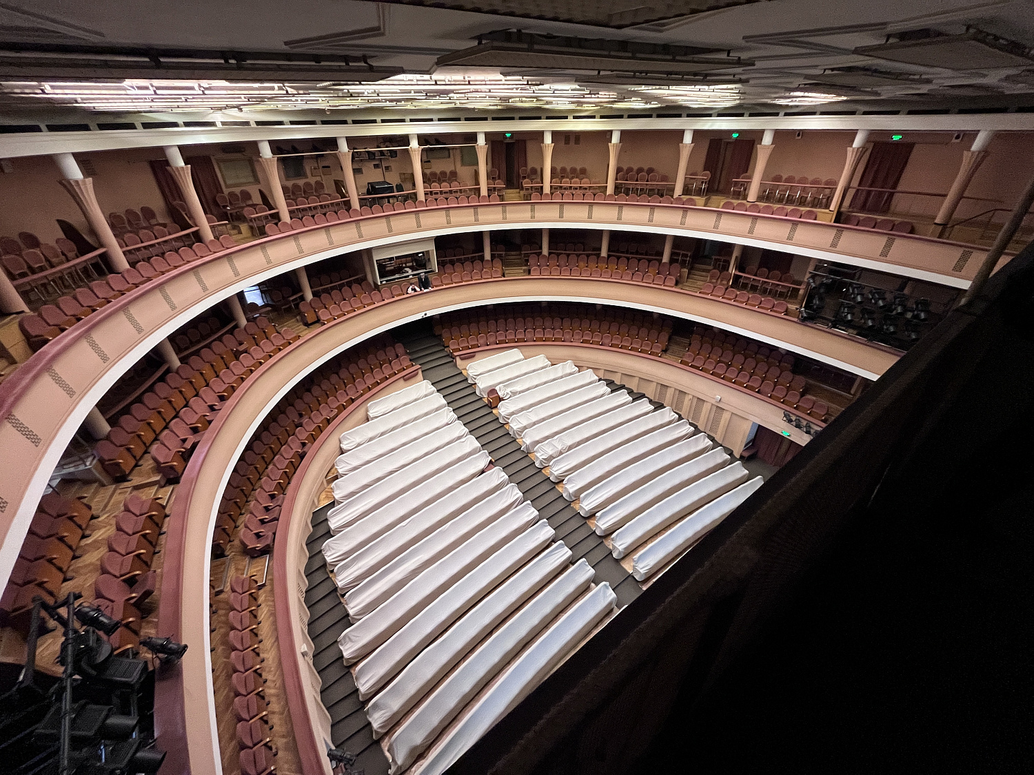 Театр им. Моссовета